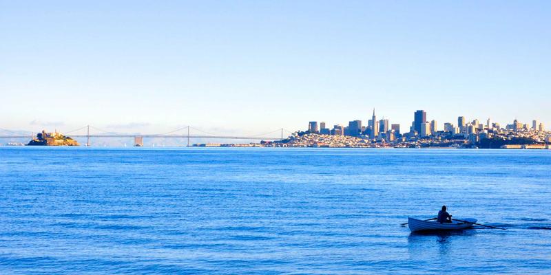 跨越边界的餐桌:一位跨文化家庭博主的生活记录与成长启示